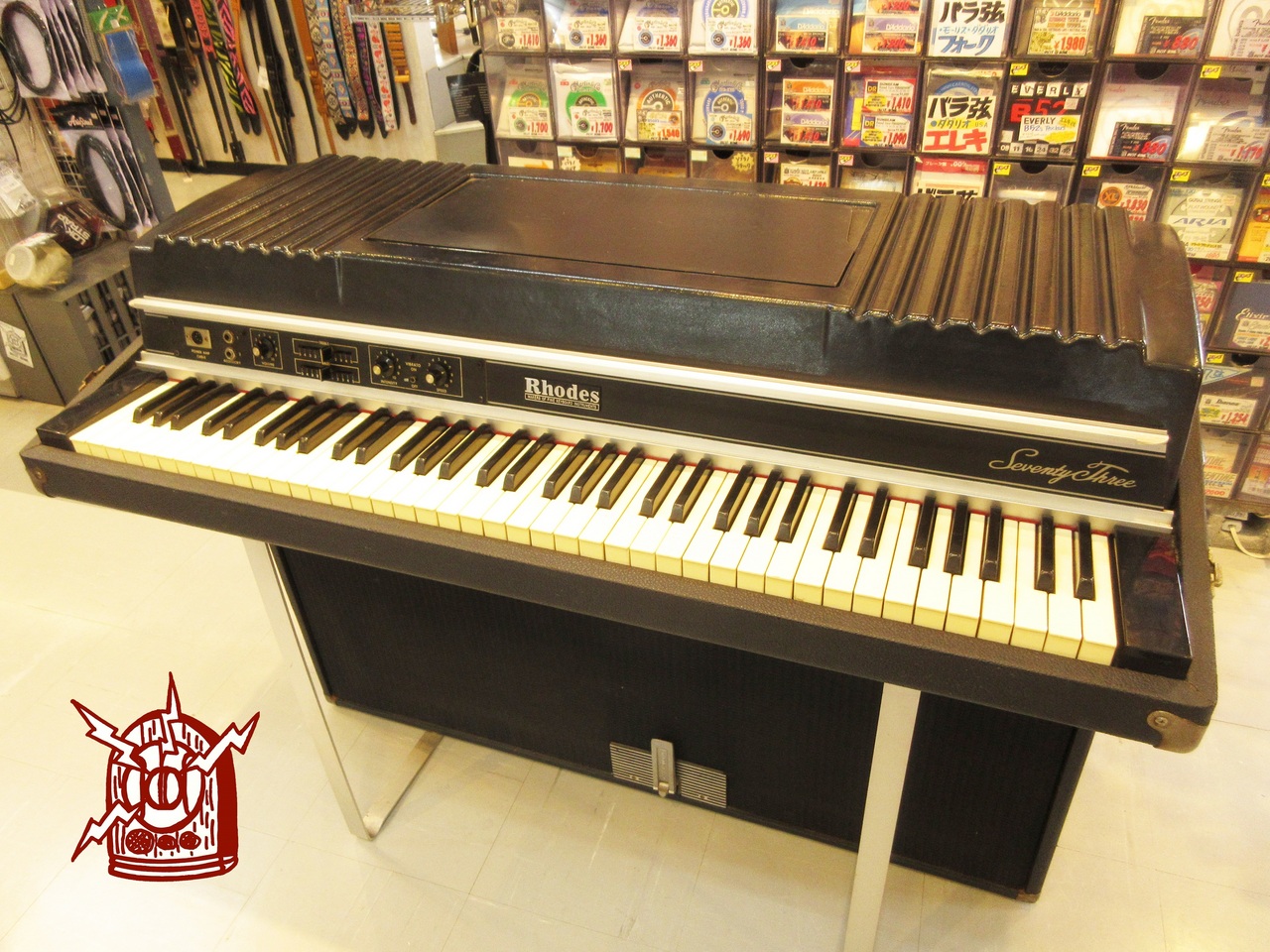 Rhodes Mark II Suitcase Piano Seventy Three（中古）【楽器検索