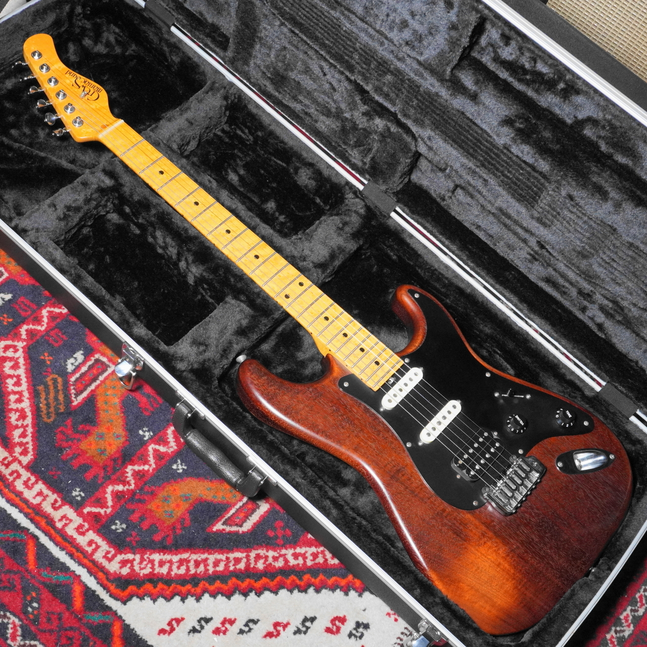 Crews Maniac Sound Birdseyes Limited Brown Oil Finish（中古