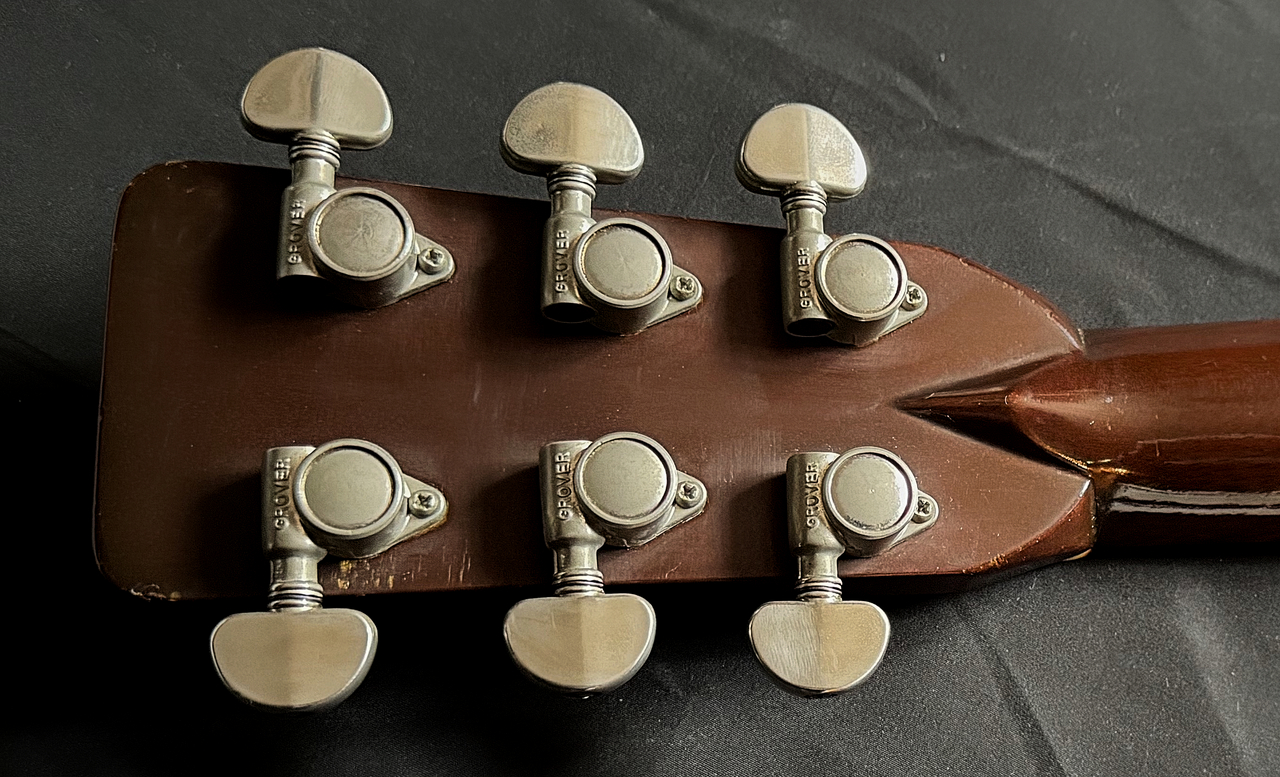 Martin D-28（ビンテージ）【楽器検索デジマート】