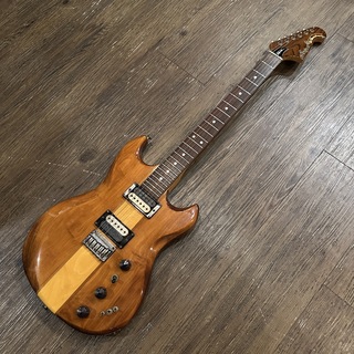 エレクトリックギター、Aria Pro II、TS-800 OR TS-600 OR TS-500 OR