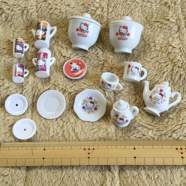 ハローキティ - キティちゃん ミニチュア 食器の通販 by プロフ必読