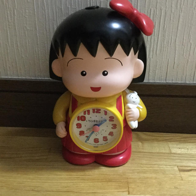 ちびまる子ちゃんおしゃべり目覚まし時計の通販 by モナ's shop｜ラクマ