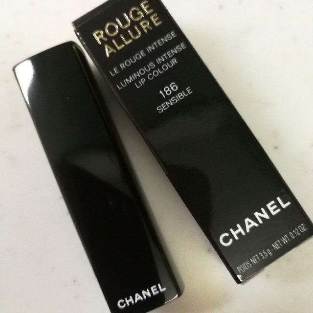 シャネル リップ限定186 未使用 CHANEL リップグロス 186 新品未使用