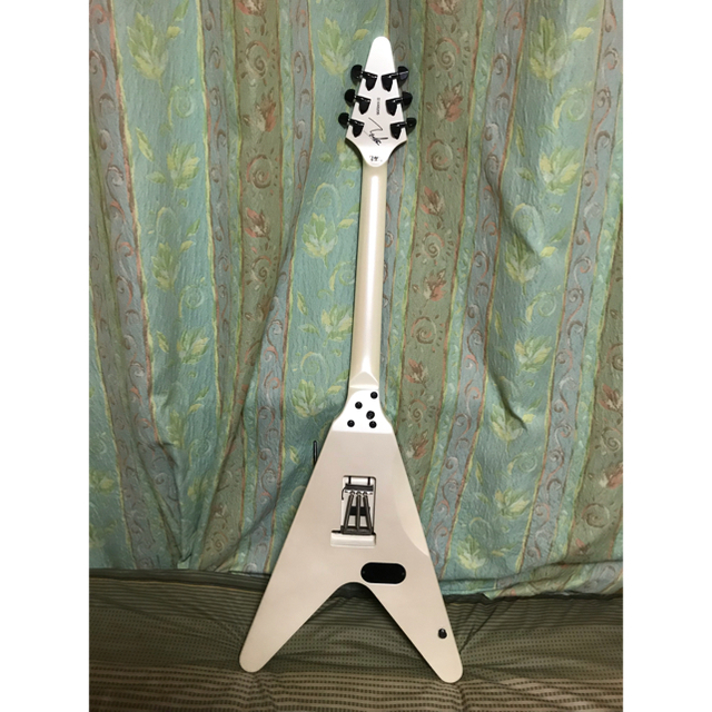 ESP - ESP YUKI special lizard V 直筆サイン入りの通販 by 蝕紅's