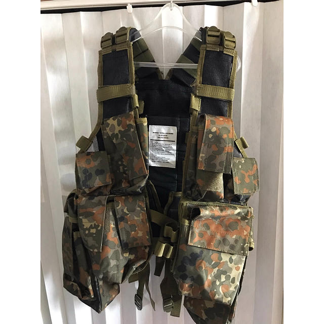 MIL-TEC社製 タクティカルベスト フレクターカモ迷彩 ドイツ軍迷彩の