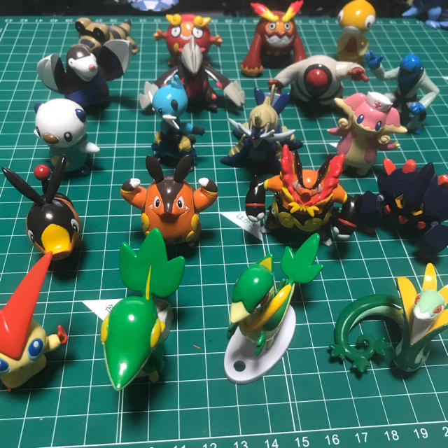 ポケモン モンコレ BW 5世代 55種の通販 by ランダ酒場【火曜まで不在