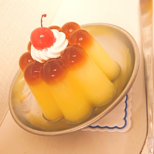 レトロ純喫茶 プリンアラモード 食品サンプルの通販 by 食品サンプル