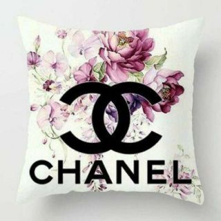 CHANEL（クッションカバー）のフリマアイテム一覧