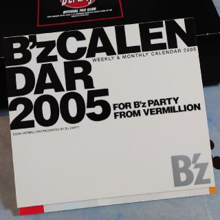 B'z カレンダー 2005 壁掛け·卓上両用タイプの通販 by bumola｜ラクマ