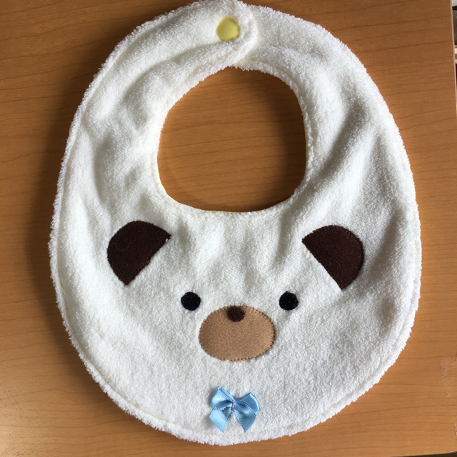 ハンドメイドスタイ くまちゃんスタイ ezu様 ハンドメイドスタイ
