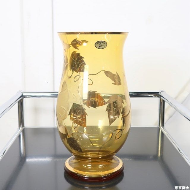 BOHEMIA ボヘミアグラス 花瓶 花柄 ギフト 雑貨 インテリアの通販 by