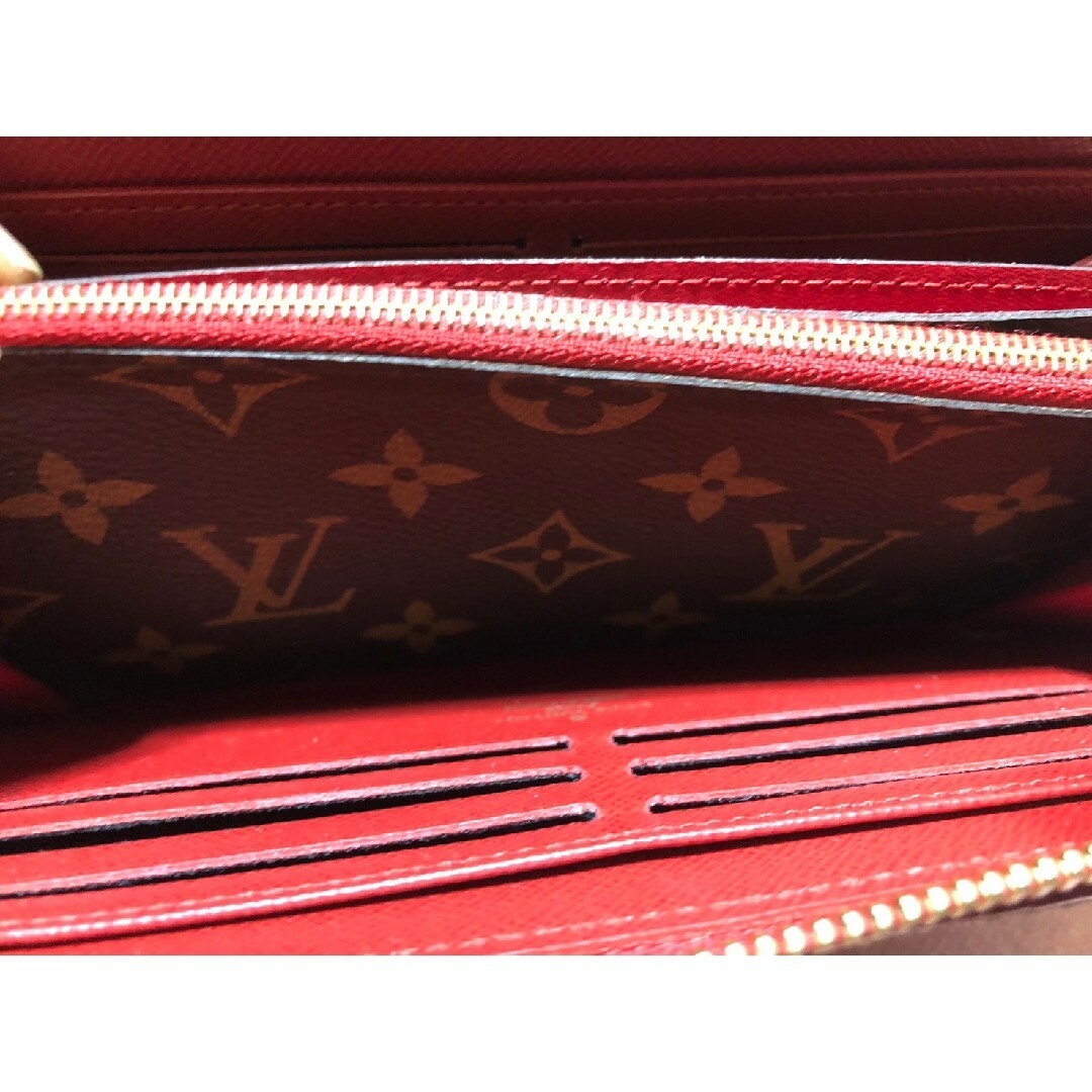 LOUIS VUITTON - 良品。超美品！使用3ヶ月！ルイヴィトンフルジップ長