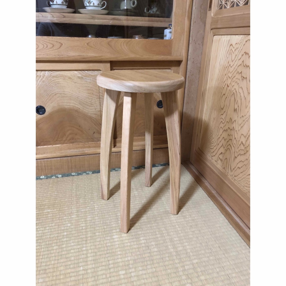 937 建具屋一筋58年のおじいちゃんの手作りスツール、イス☆けやきの