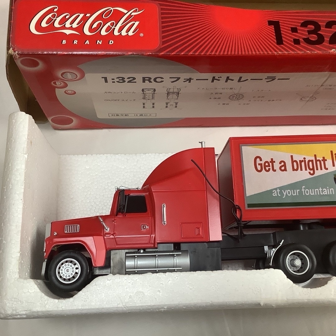 コカ・コーラ - 限定1,000台コカコーラ フォード トレーラー ラジコン