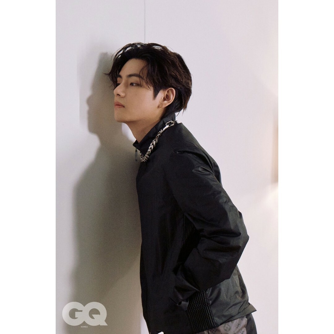 防弾少年団(BTS) - 新品 GQ BTS V テヒョン テテ 和訳付き 先着
