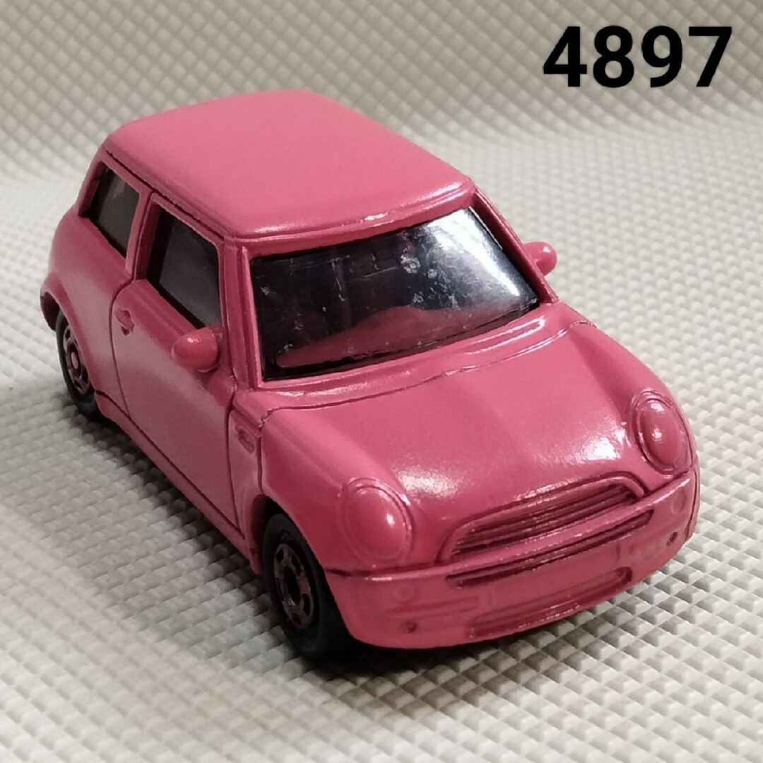 4897 トミカ 2004年 ピンクミニクーパーS 1/57の通販 by まおー's