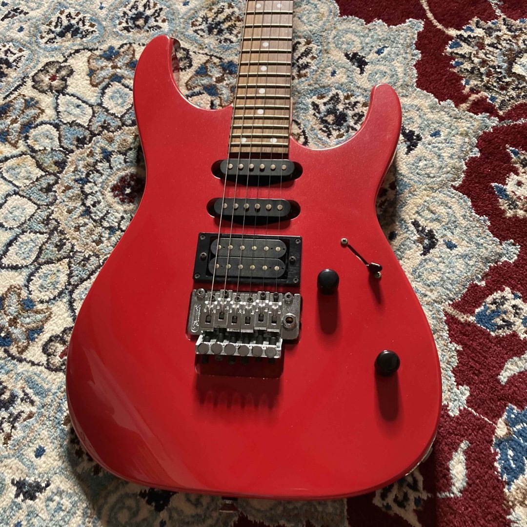 CHARVEL - 激レア Charvel CDS-045 / Pearl Medium Redの通販 by