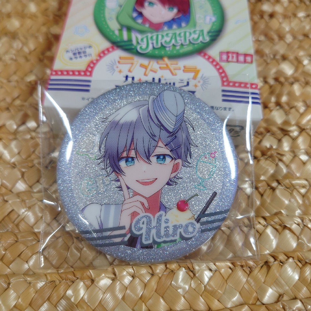 ensky - カラフルピーチ ラメキラ缶バッジ ダイナーの通販 by チョロン