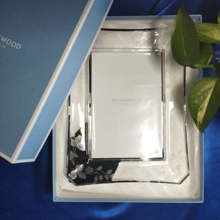 WEDGWOOD（フォトフレーム）のフリマアイテム一覧