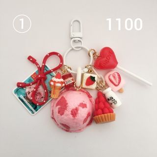 じゃらじゃらキーホルダー✰︎チャッキーの通販 by Amu's shop｜ラクマ