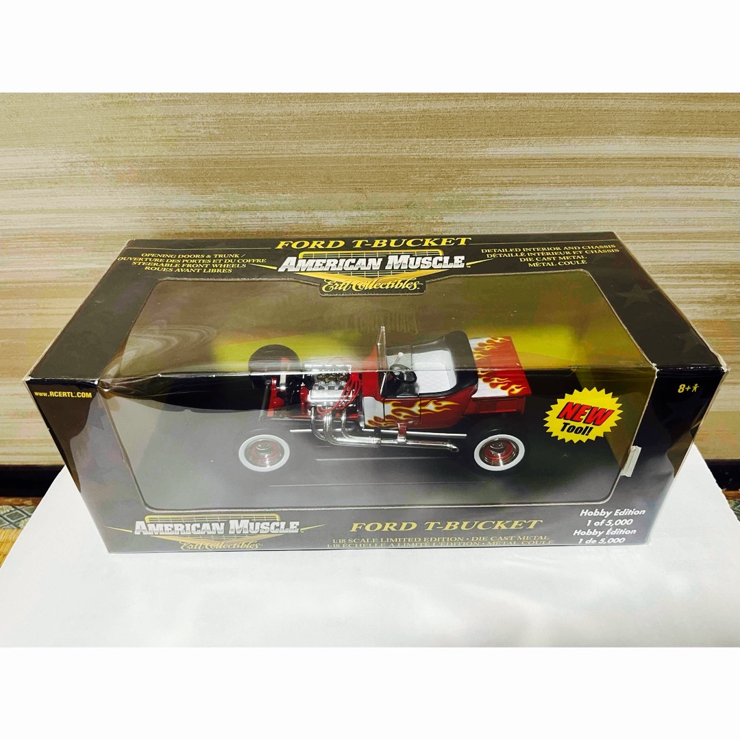 アメリカンマッスル 1/18 FORD T-BUCKET ファイアパターン