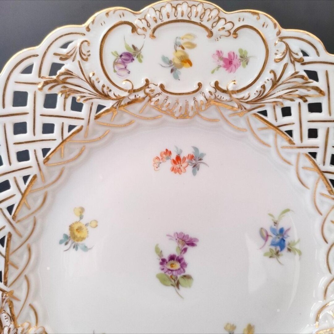 MEISSEN - 20.5㎝☆マイセン 透かしプレート 美品 小花 フワラー 金彩