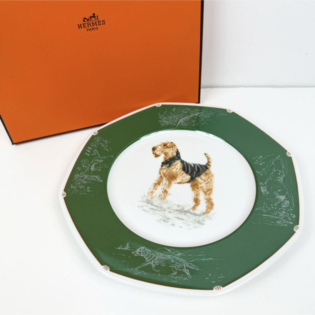 HERMES - 未使用 HERMES 八角 プレート エアデールテリア エルメス の