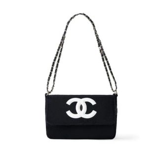CHANEL（ホワイト/白色系）のフリマアイテム一覧