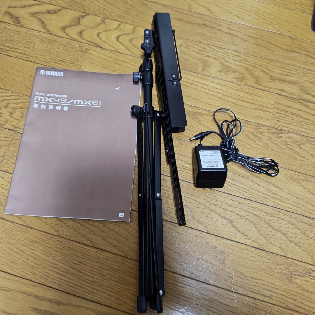 ヤマハ - YAMAHA MX61 シンセサイザー 61鍵 動作良好 スタンド付 付属