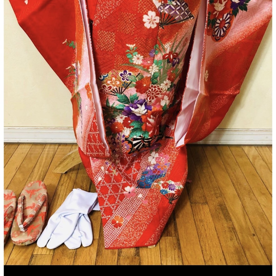 豪華7歳完全フルセット⭐︎人気赤地暈し絞り柄⭐︎花車金彩煌びやか