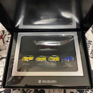 TOYOTA FREAKS ステンレスバッジ 1枚の通販 by TASTE for.｜ラクマ