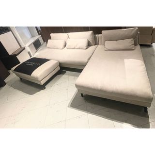 三人掛けソファの中古フリマアイテム一覧