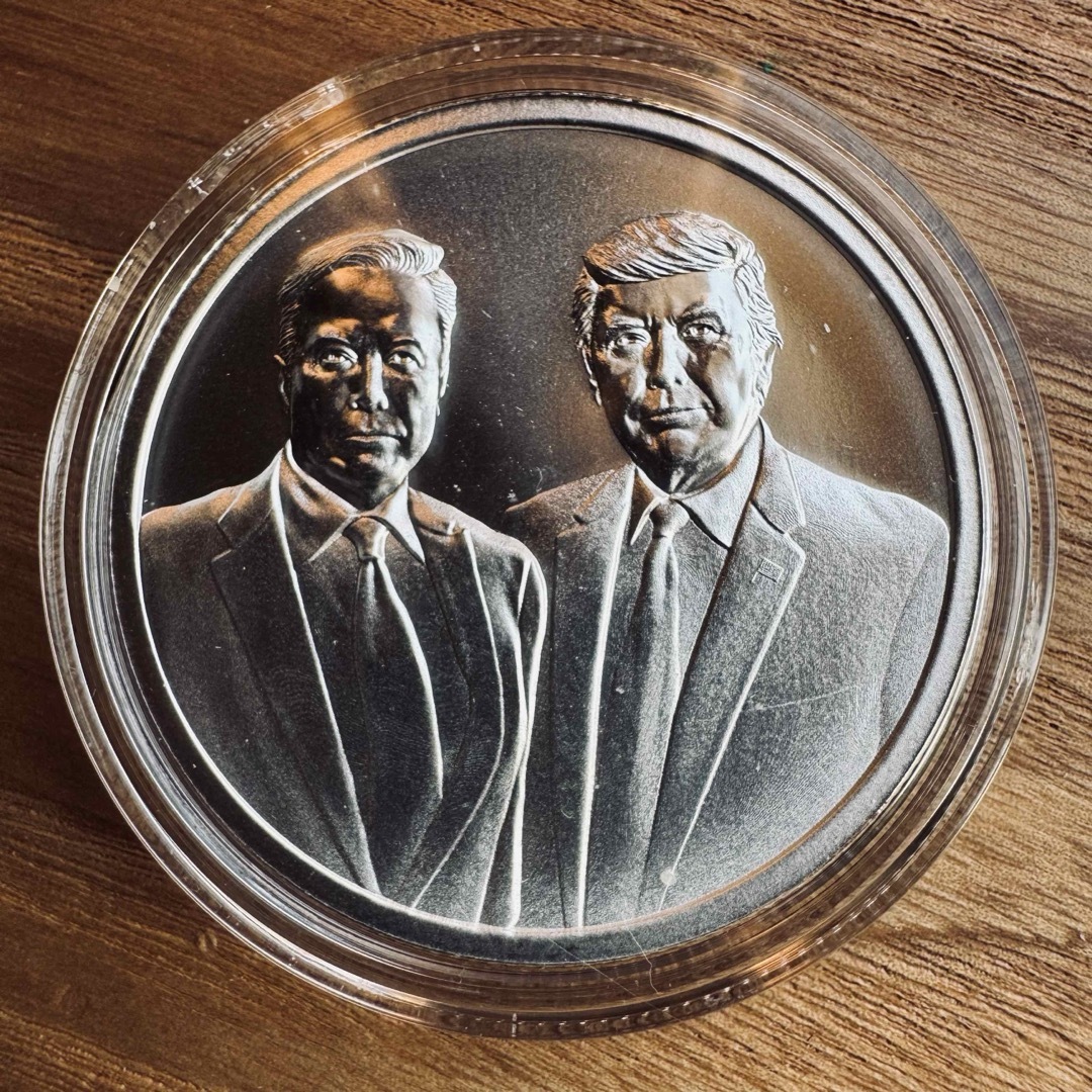 レア！！）トランプ大統領/イーロンマスク 1オンス 銀貨の通販 by お