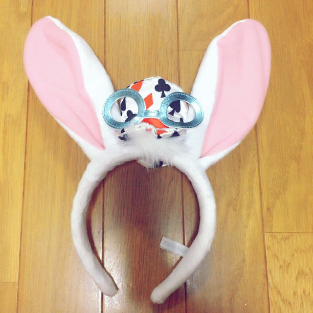 Disney - 美品 不思議の国のアリス 白うさぎ カチューシャ ディズニー