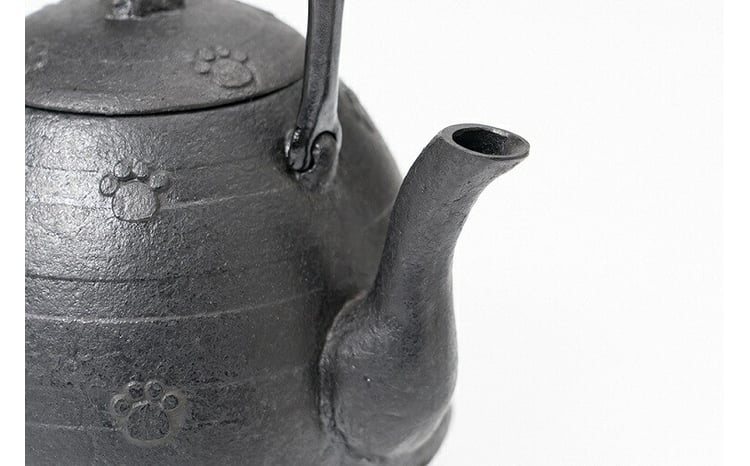 南部鉄器 鉄瓶 南部型ねこ 0.8L【村上 怜 作】IH調理器 伝統工芸品