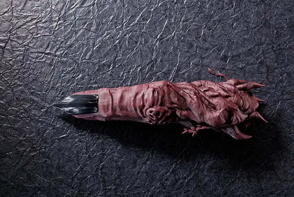 両面宿儺の「指」が1／1スケールでフィギュア化 『呪術廻戦』最凶の王