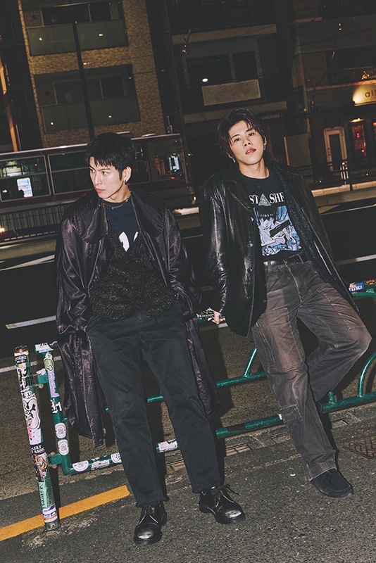 山本彰吾 ver.》THE RAMPAGE コンプリートブック『16(R)OAD』【@Loppi
