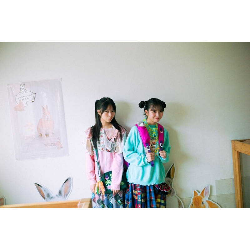 HMV限定特典：遠藤理子 & 村井優（櫻坂46）両面超ビッグポスター