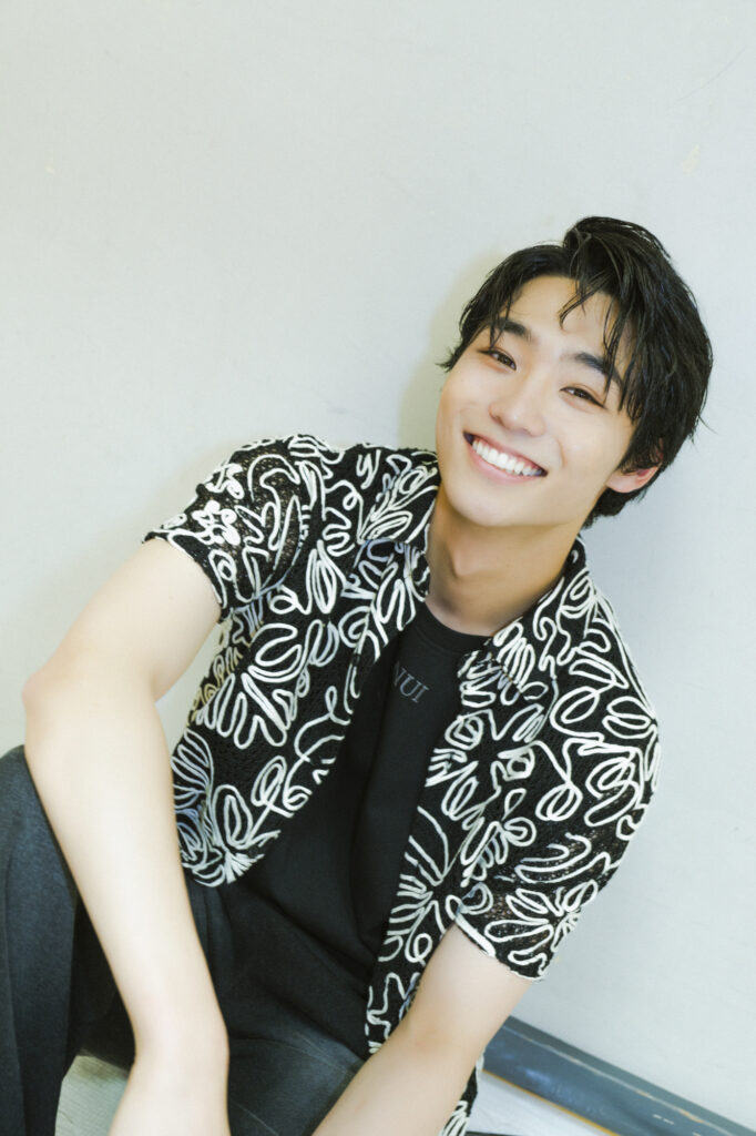 WATWING・八村倫太郎】「安心感を与えられるような存在になりたい」 - JJ