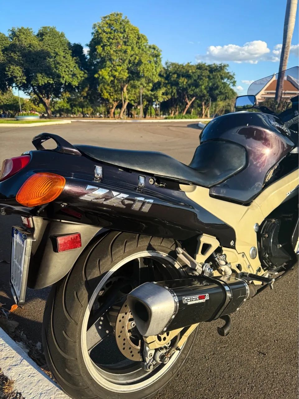 Kawasaki Zx-11 1100cc 1995 - 1422154327 | OLX
