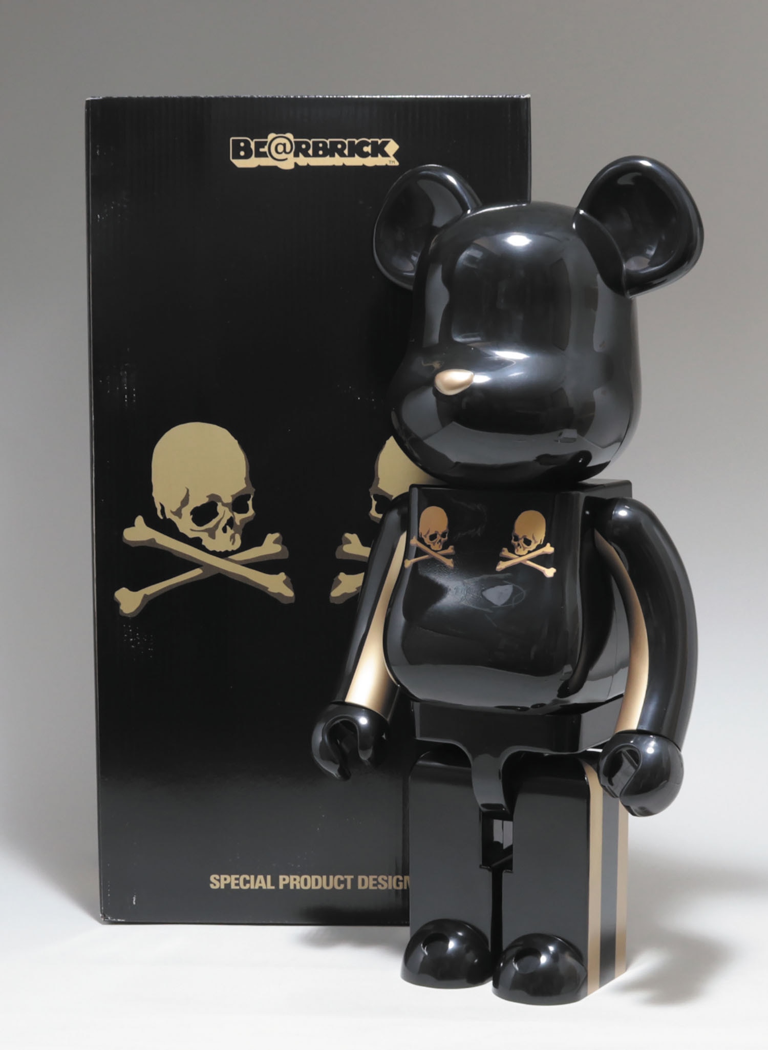 Be@rbrick (Bearbrick) 1000 Pasento mastermind JAPAN (black × Gold)