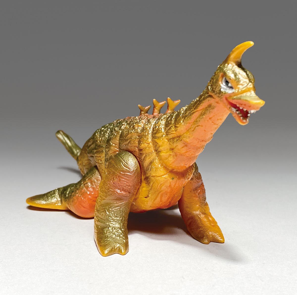 ポピー キングザウルス ゴルドン