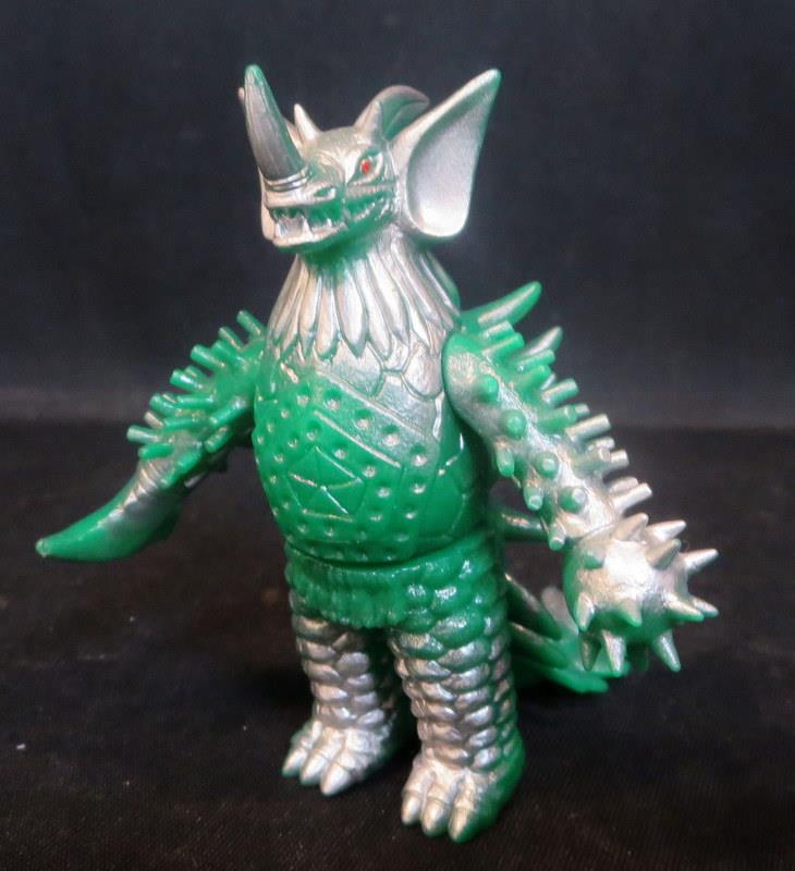 バンダイ 怪獣くんミニソフビ 【タイラント 緑成型/シルバースプレー】