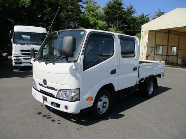 日野 デュトロ 小型 Wキャブ 2RG-XZU605M (9554)｜中古トラックの