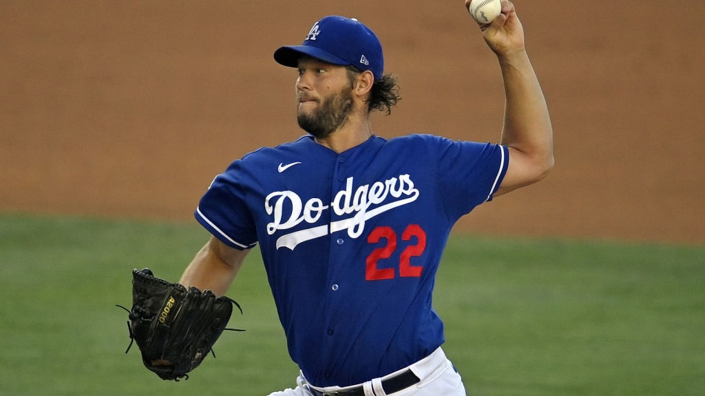 Clayton Kershaw throws bullpen session