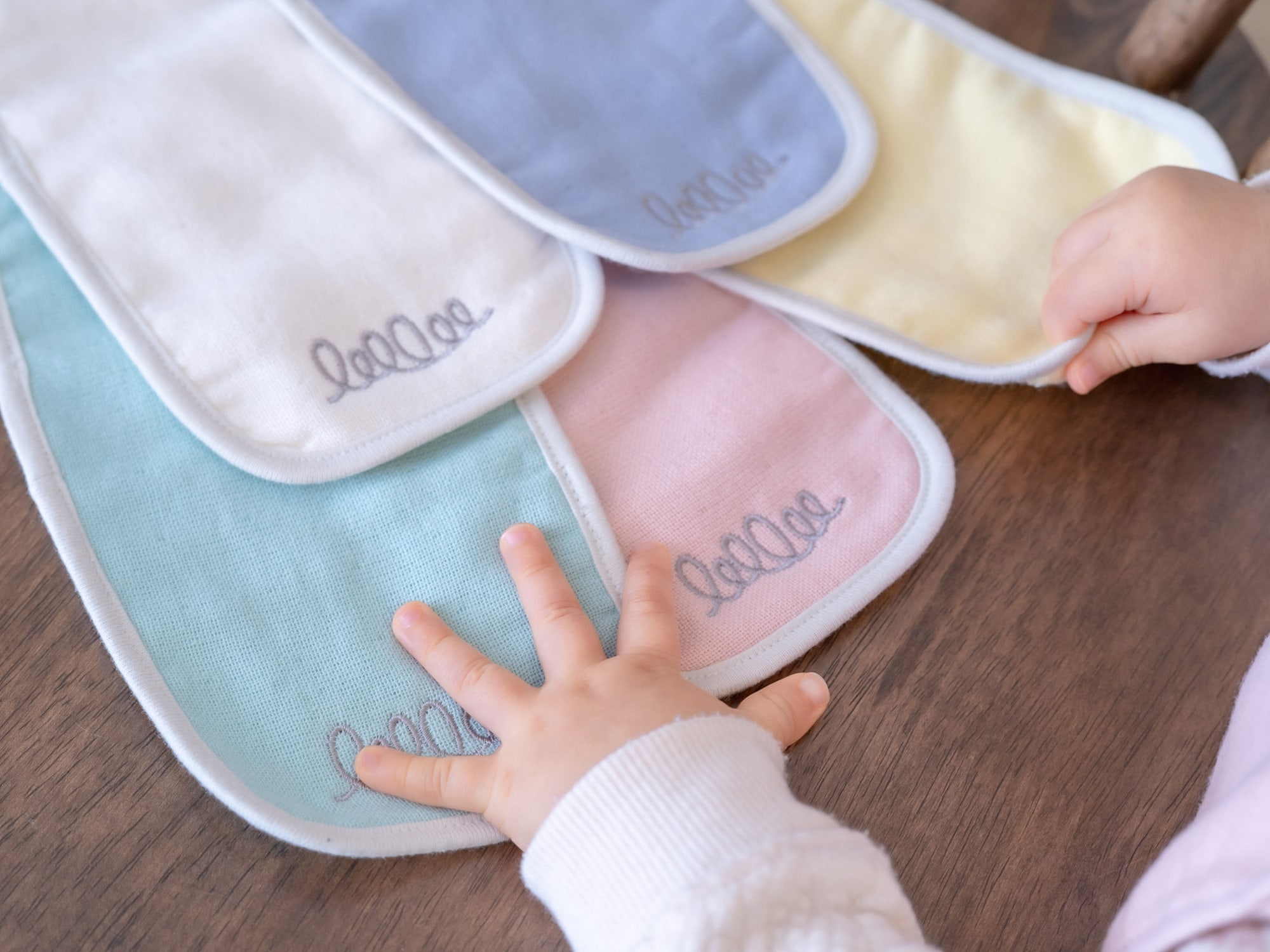 Fais moi calin！ Little baby mini (スタイハンカチ+プチポッシュ