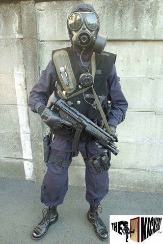 SAS CRW CT装備、通称''Black-Kit'' フル装備で撮影しました。Enjoy