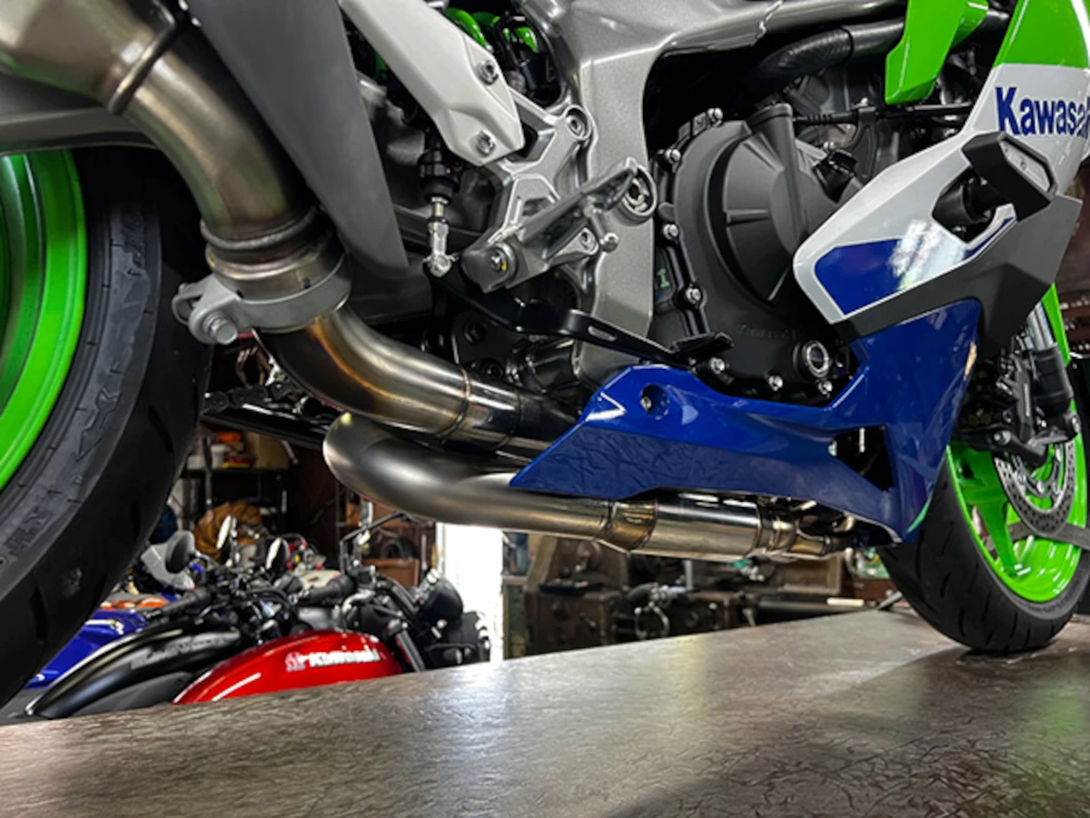 新製品】 ZX-4R SE/RR用に逞しいトルクを与えたSP忠男！ 新作