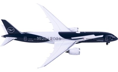 PH04346 Japan Airlines 日本航空Boeing 767-300ER JA621J Phoenix 1