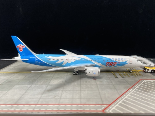 NG models 1:400 Boeing 787-9 China Southern 中国南方航空NG55011 B